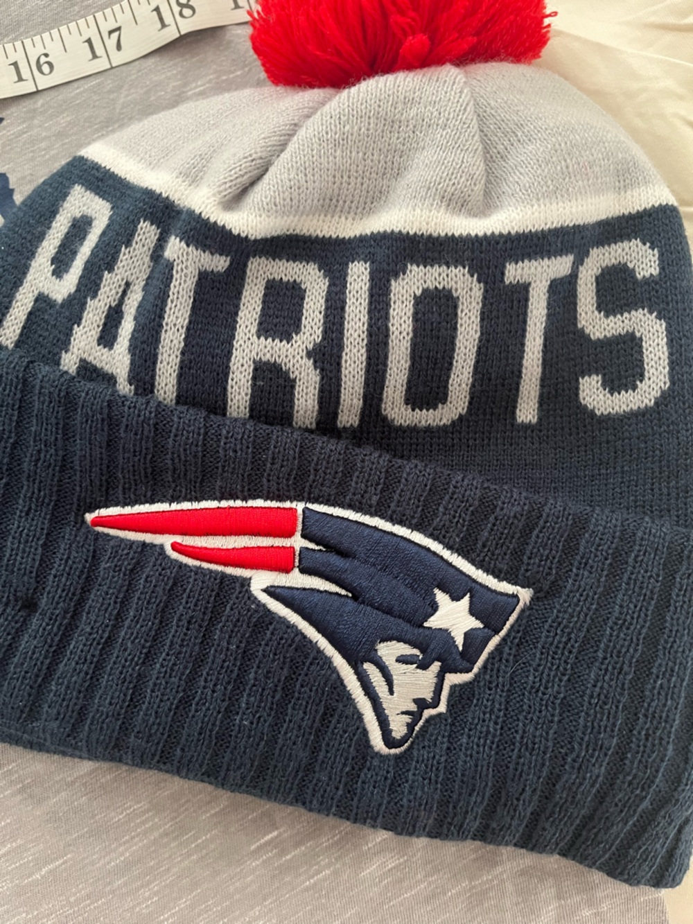 Fanatics Gray New England Patriots Champions T-Shirt with Navy & Red Knit Beanie - Picture 6 of 7